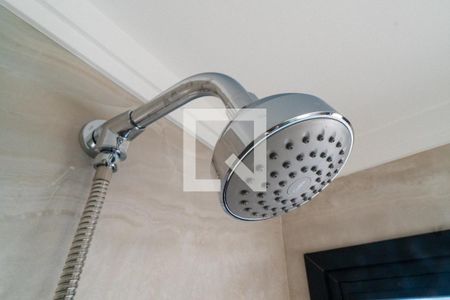 Apartamento à venda com 57m², 2 quartos e 2 vagasBanheiro da Suíte Detalhe