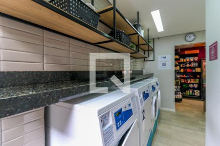 Apartamento para alugar com 34m², 2 quartos e sem vaga Apartamento para alugar com 34m², 2 quartos e sem vagaÁrea comum - Lavanderia