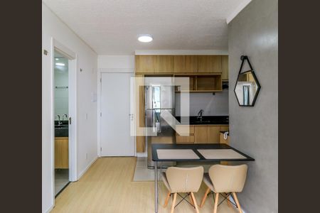 Sala de apartamento para alugar com 2 quartos, 34m² em Santo Amaro, São Paulo