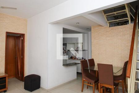 Sala de casa de condomínio à venda com 3 quartos, 127m² em Cachambi, Rio de Janeiro