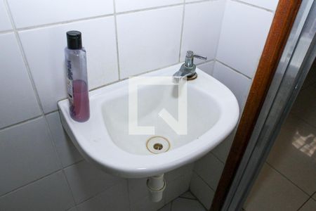 Casa de condomínio à venda com 127m², 3 quartos e 1 vagaBanheiro 