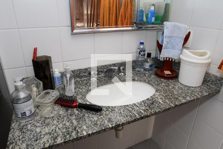 Casa de condomínio à venda com 127m², 3 quartos e 1 vagaBanheiro