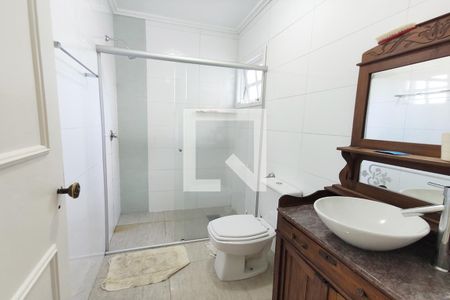 Casa para alugar com 3m², 3 quartos e 1 vagaBanheiro 3