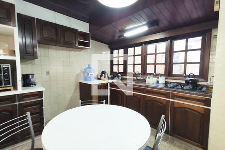 Casa para alugar com 3m², 3 quartos e 1 vagaCozinha