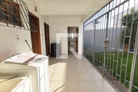 Casa para alugar com 3m², 3 quartos e 1 vagaQuintal e Área de Serviço