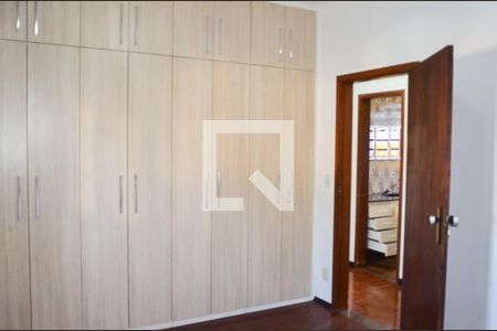 Casa para alugar com 1000m², 4 quartos e 4 vagas Casa para alugar com 1000m², 4 quartos e 4 vagasQuarto 3