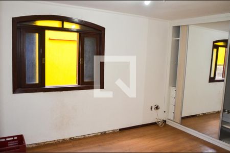 Casa para alugar com 1000m², 4 quartos e 4 vagas Casa para alugar com 1000m², 4 quartos e 4 vagasQuarto