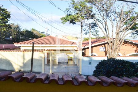 Casa para alugar com 1000m², 4 quartos e 4 vagas Casa para alugar com 1000m², 4 quartos e 4 vagasQuarto 1