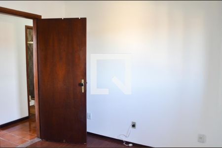 Casa para alugar com 1000m², 4 quartos e 4 vagas Casa para alugar com 1000m², 4 quartos e 4 vagasQuarto 4