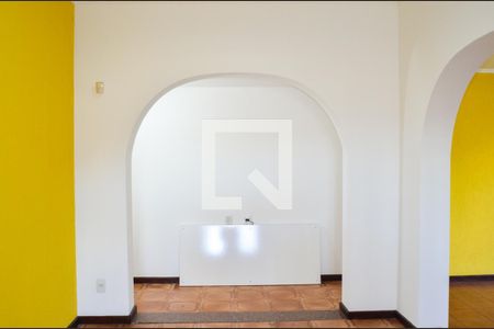 Sala de casa para alugar com 4 quartos, 1000m² em Vila Joaquim Inácio, Campinas