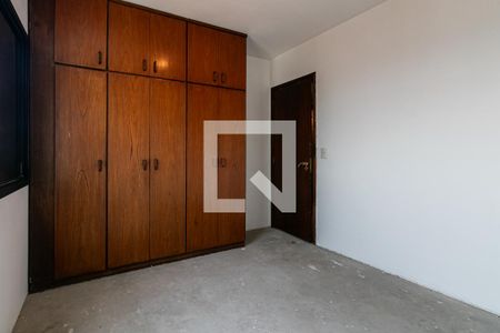 Apartamento para alugar com 122m², 3 quartos e 2 vagasDormitório 2