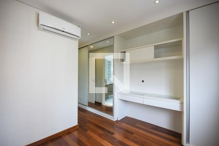 Apartamento para alugar com 75m², 2 quartos e 2 vagas Apartamento para alugar com 75m², 2 quartos e 2 vagasSuíte