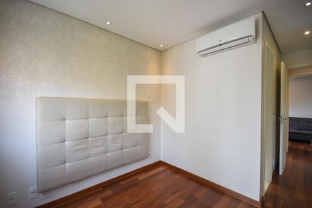 Apartamento para alugar com 75m², 2 quartos e 2 vagas Apartamento para alugar com 75m², 2 quartos e 2 vagasSuíte