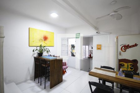 Sala de casa para alugar com 3 quartos, 144m² em Vila Clementino, São Paulo