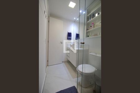 Apartamento para alugar com 92m², 2 quartos e 2 vagas Apartamento para alugar com 92m², 2 quartos e 2 vagasBanheiro da Suíte 2