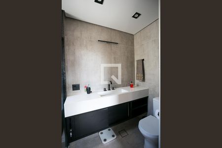 Apartamento à venda com 180m², 1 quarto e 3 vagas Apartamento à venda com 180m², 1 quarto e 3 vagasBanheiro da Suíte