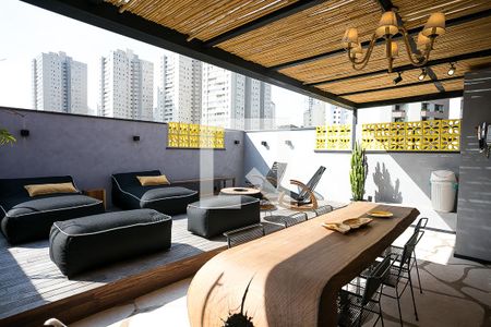 Apartamento à venda com 180m², 1 quarto e 3 vagas Apartamento à venda com 180m², 1 quarto e 3 vagascobertura externa churrasqueira