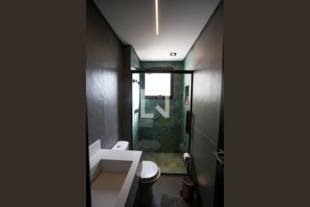 Apartamento à venda com 180m², 1 quarto e 3 vagas Apartamento à venda com 180m², 1 quarto e 3 vagasBanheiro