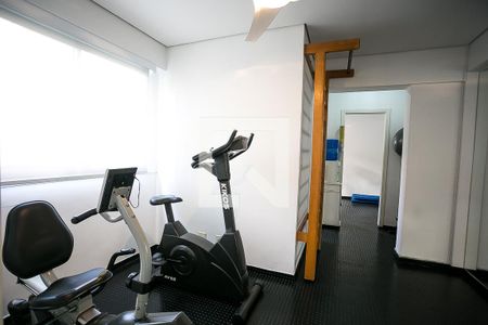 Apartamento à venda com 180m², 1 quarto e 3 vagas Apartamento à venda com 180m², 1 quarto e 3 vagasÁrea comum - Academia