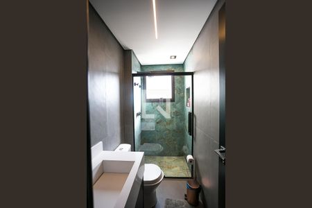 Apartamento à venda com 180m², 1 quarto e 3 vagas Apartamento à venda com 180m², 1 quarto e 3 vagasBanheiro