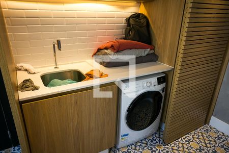 Apartamento à venda com 180m², 1 quarto e 3 vagas Apartamento à venda com 180m², 1 quarto e 3 vagasÁrea de Serviço