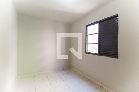 Quarto 1 de apartamento à venda com 2 quartos, 52m² em Vila Carmosina, São Paulo