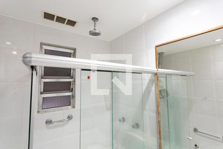 Apartamento à venda com 69m², 2 quartos e sem vagaBanheiro