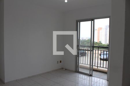 Sala de apartamento para alugar com 2 quartos, 50m² em Jardim Três Marias, São Paulo