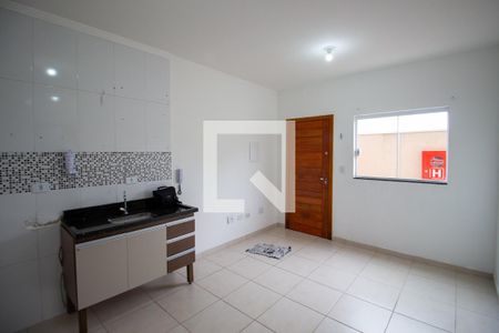 Sala de casa para alugar com 2 quartos, 47m² em Parada Xv de Novembro, São Paulo