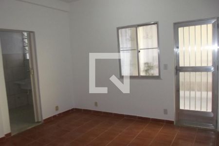 Studio de kitnet/studio para alugar com 1 quarto, 35m² em Pilares, Rio de Janeiro