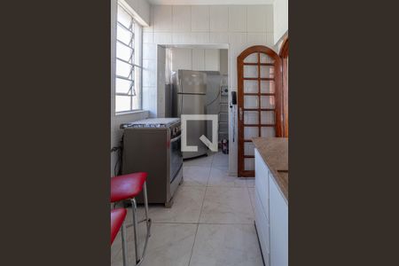 Apartamento à venda com 145m², 2 quartos e 1 vagaCozinha e Área de Serviço