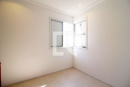 Apartamento à venda com 105m², 3 quartos e 2 vagasQuarto 2
