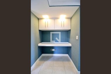 Apartamento à venda com 105m², 3 quartos e 2 vagasEscritório