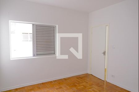 Casa à venda com 280m², 5 quartos e 2 vagasQuarto 2