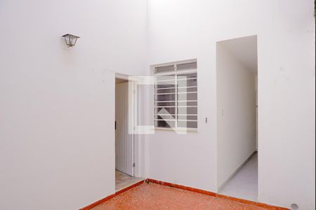 Casa à venda com 280m², 5 quartos e 2 vagasQuintal
