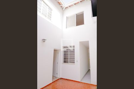 Casa à venda com 280m², 5 quartos e 2 vagasQuintal