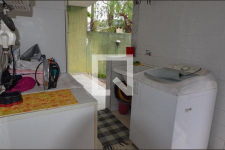 Casa à venda com 188m², 4 quartos e 4 vagasÁrea de serviço