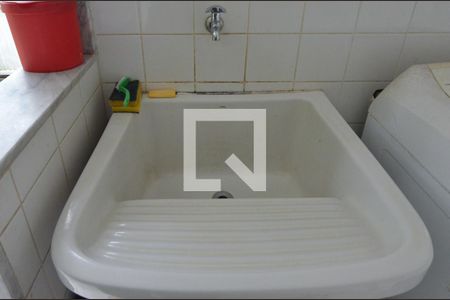 Casa à venda com 188m², 4 quartos e 4 vagasÁrea de serviço