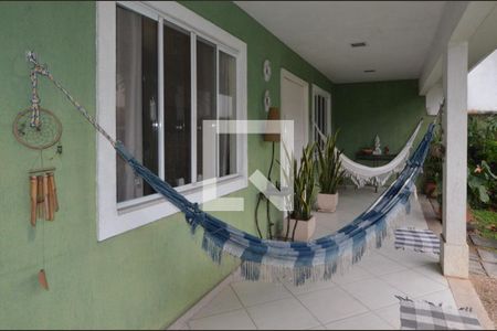 Casa à venda com 188m², 4 quartos e 4 vagasVaranda