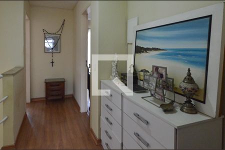 Casa à venda com 188m², 4 quartos e 4 vagasCorredor