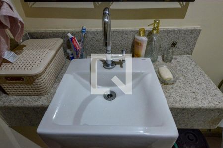 Casa à venda com 188m², 4 quartos e 4 vagasLavabo