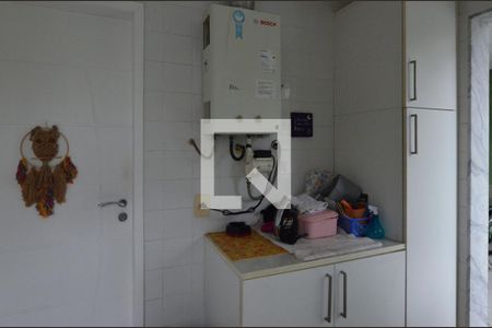 Casa à venda com 188m², 4 quartos e 4 vagasÁrea de serviço