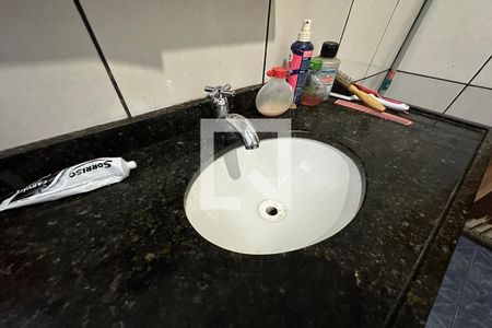 Casa à venda com 150m², 4 quartos e 2 vagasPia do Banheiro Social