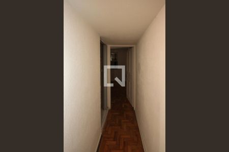 Corredor de casa à venda com 2 quartos, 70m² em Vila Prudente, São Paulo
