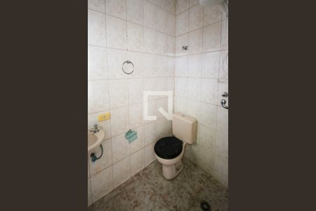 Casa para alugar com 70m², 2 quartos e 1 vagaBanheiro de Serviço