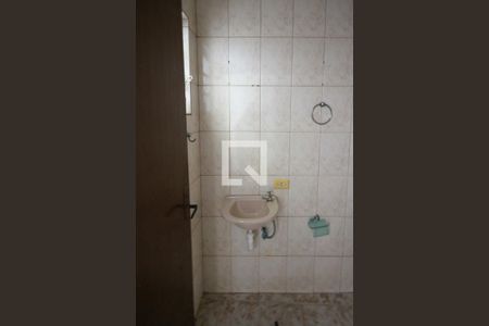 Casa para alugar com 70m², 2 quartos e 1 vagaBanheiro de Serviço