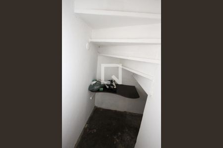 Casa para alugar com 70m², 2 quartos e 1 vagaDispensa