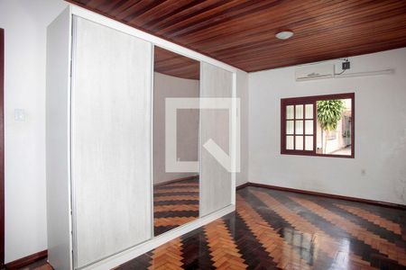 Quarto 1 de casa para alugar com 3 quartos, 100m² em Rio Branco, Porto Alegre