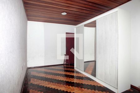 Quarto 1 de casa à venda com 3 quartos, 100m² em Rio Branco, Porto Alegre
