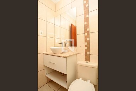 Casa à venda com 100m², 3 quartos e 4 vagasBanheiro